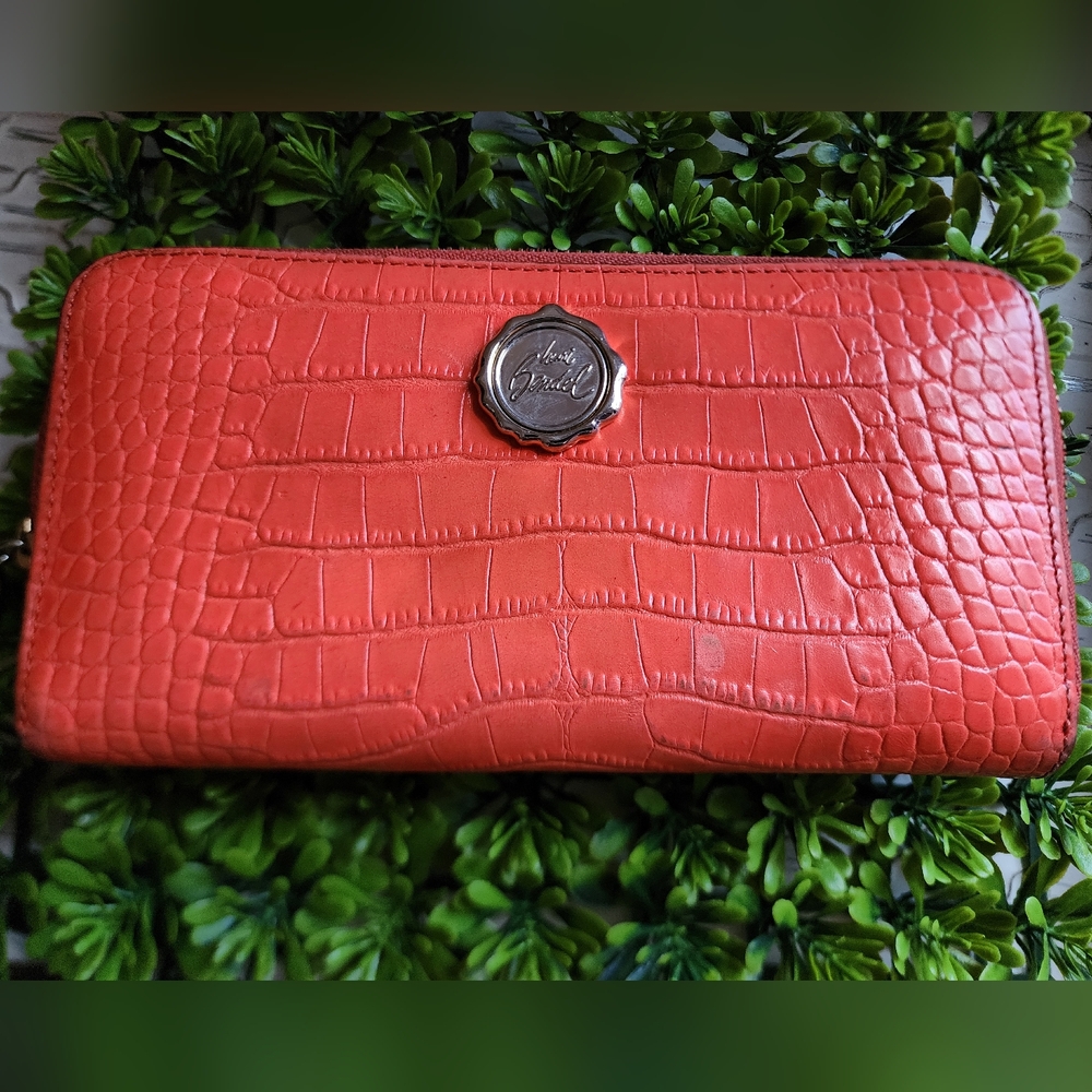 Henri Bendel Zippy Long Wallet Orange
